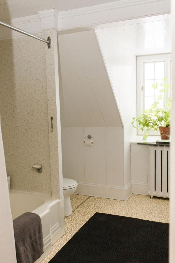 Bed & Breakfast Le Vieux Presbytere Saint-Vallier