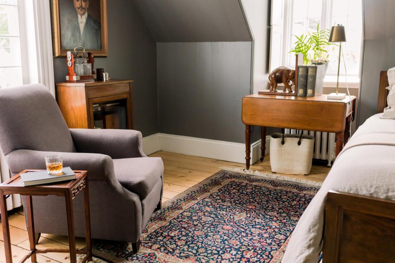 Le Vieux Presbytere Bed & Breakfast